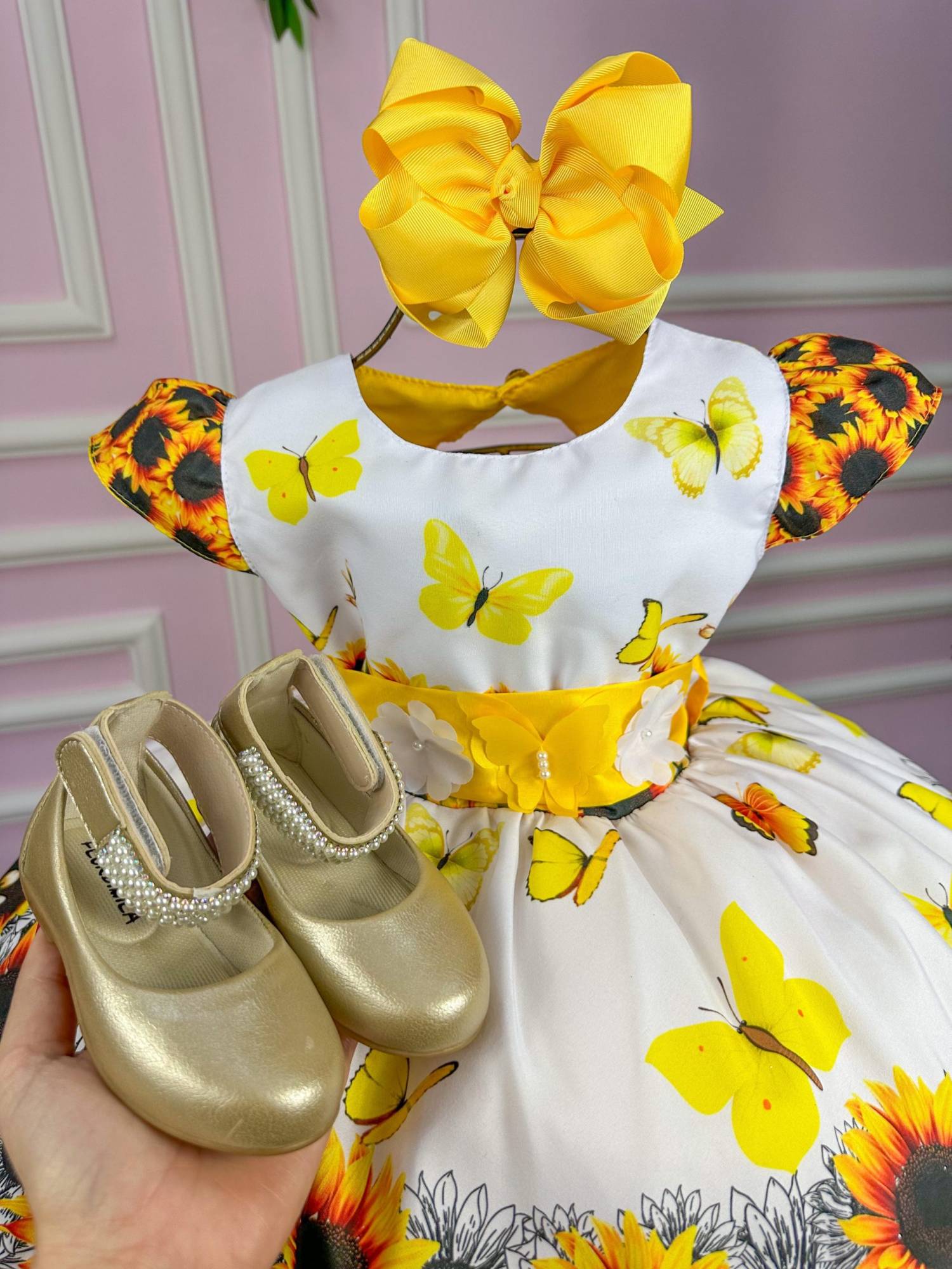 Vestido Marie Jardim de Girassol Modelo 1 - Leveza e Elegância para Meninas | Bebeloo Kids