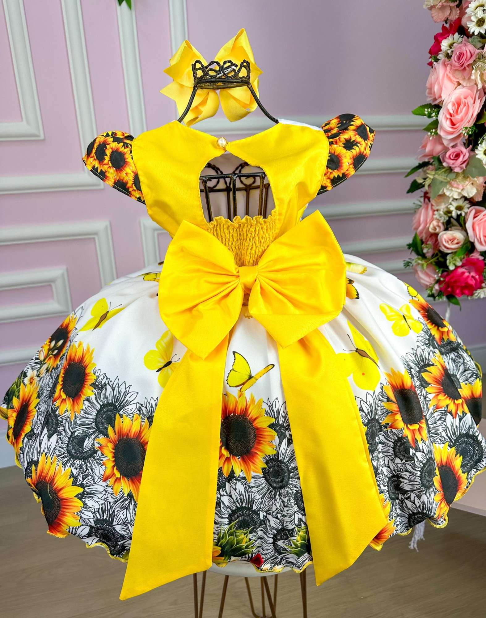 Vestido Marie Jardim de Girassol Modelo 1 - Leveza e Elegância para Meninas | Bebeloo Kids