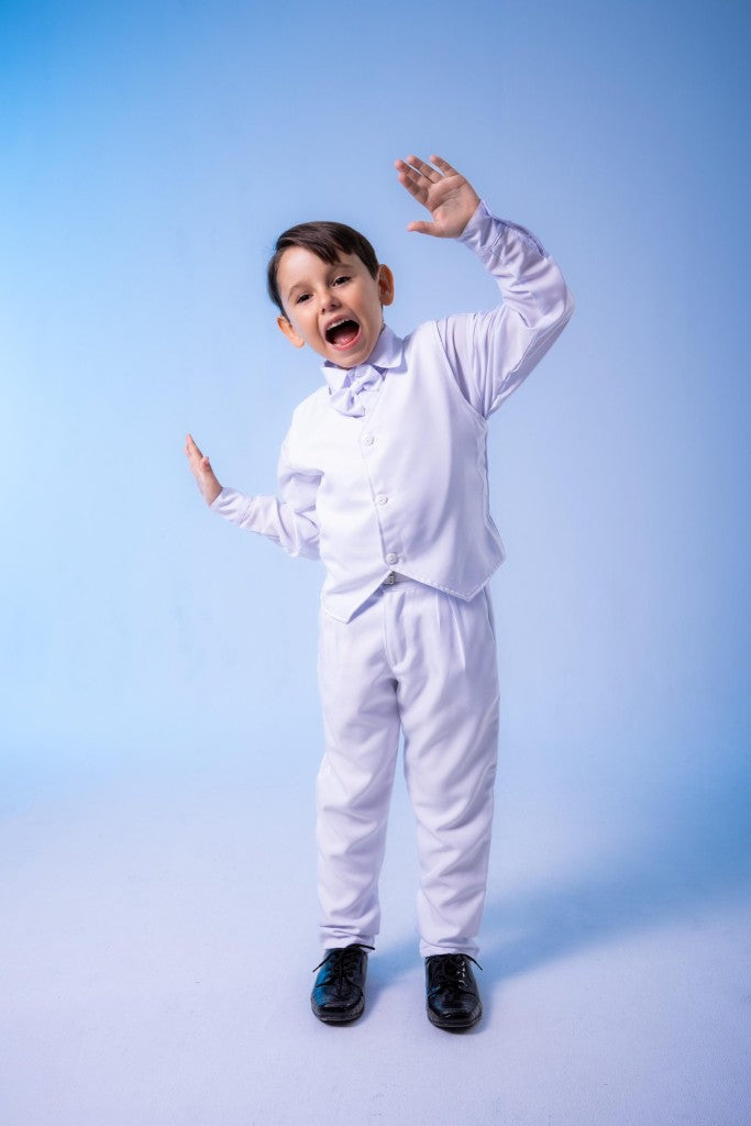 Conjunto Miss Cherry Social Leonardo Colete Branco - Estilo Delicado para o Dia a Dia | Bebeloo Kids