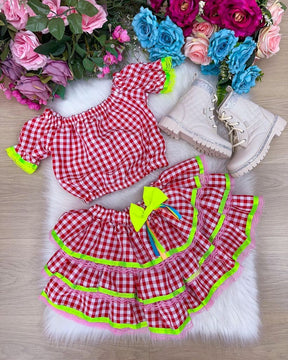 Conjunto Junino Banana Club Luxo Sofia Xadrez Vermelho - Estilo Delicado para o Dia a Dia | Bebeloo Kids