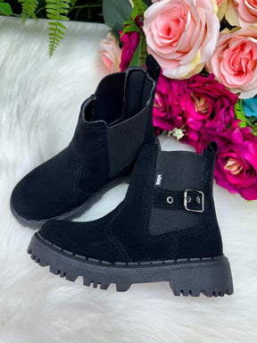Bota Nilqi Mariana Preto - Qualidade e Cuidado para os Pequenos | Bebeloo Kids