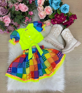 Conjunto Junino Banana Club Luxo Manu Verde Neon - Estilo Delicado para o Dia a Dia | Bebeloo Kids