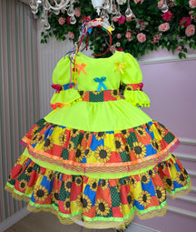 Vestido Junino Banana Club Luxo Roça Animada - Leveza e Elegância para Meninas | Bebeloo Kids