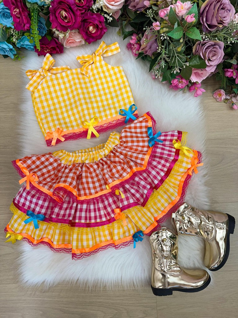 Conjunto Junino Banana Club Luxo Sofia Xadrez Amarelo - Estilo Delicado para o Dia a Dia | Bebeloo Kids