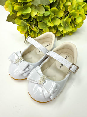 Sapatilha Flor Di Mila Charlote Branco - Leveza e Charme para os Pezinhos | Bebeloo Kids