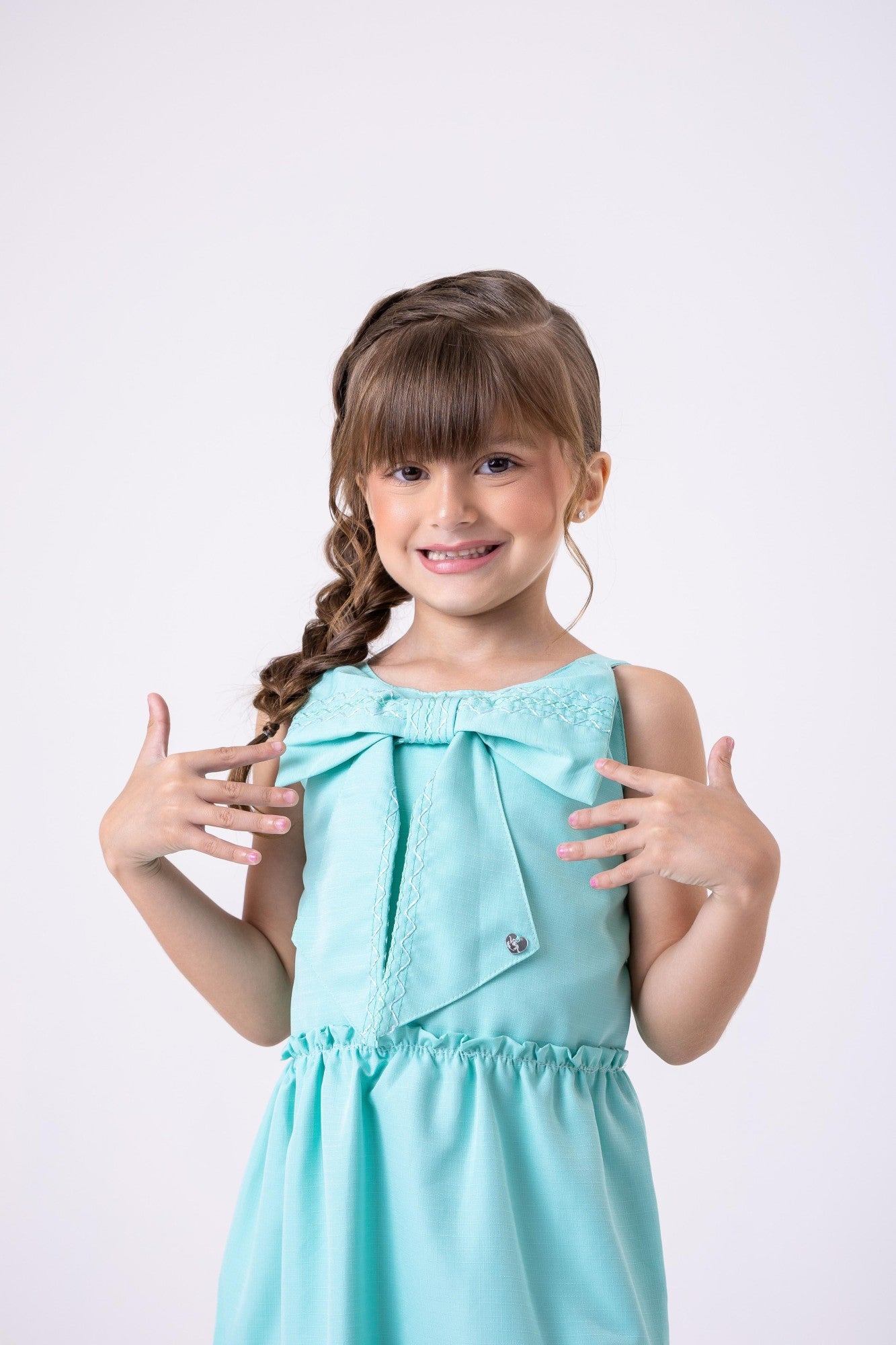 Vestido Blogueirinha Lola Verde Tiffany - Leveza e Elegância para Meninas | Bebeloo Kids
