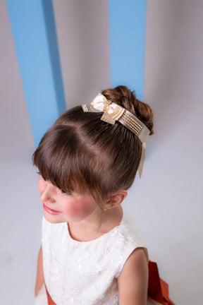 Porta Coque Marfim Laço Strass - Toque Delicado para Completar o Visual | Bebeloo Kids