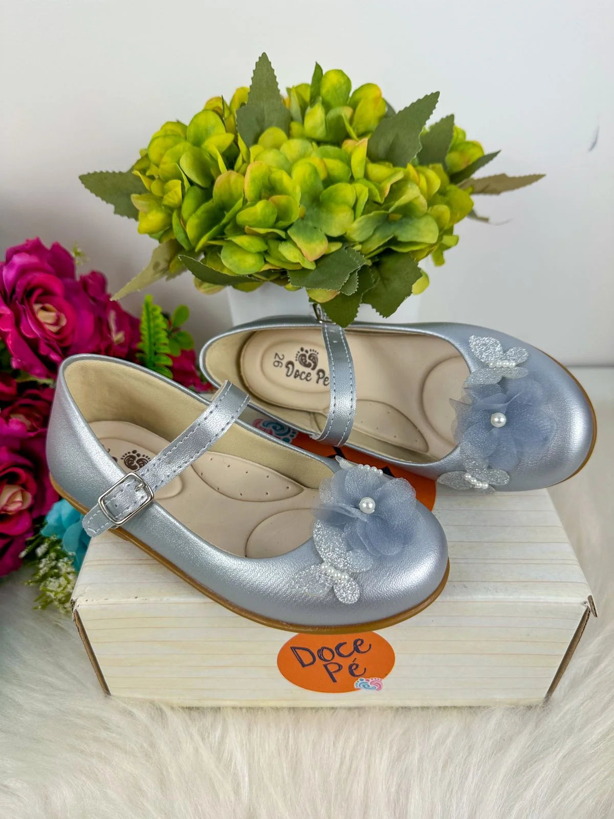 Sapatilha Doce Pe Jardim Encantado Prata - Diversão e Encanto para Brincar | Bebeloo Kids