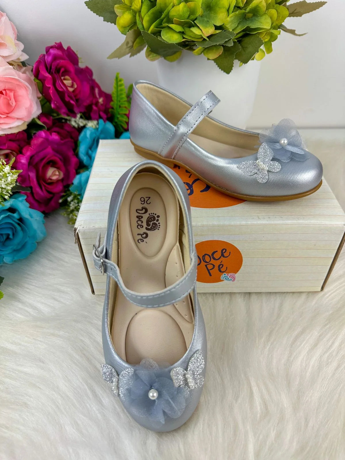 Sapatilha Doce Pe Jardim Encantado Prata - Diversão e Encanto para Brincar | Bebeloo Kids
