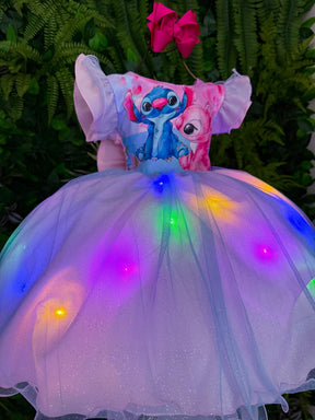 Vestido Tematicos Ysa Kids Lilo Stitch Rosa Bebe com Led - Leveza e Elegância para Meninas | Bebeloo Kids