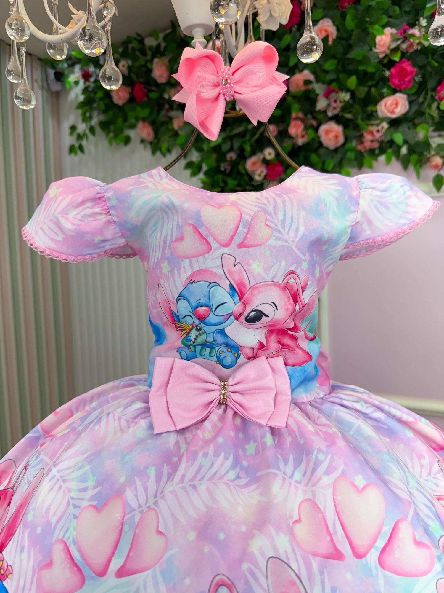 Vestido Tematico Luxo Stitch e Angel Modelo 2 - Leveza e Elegância para Meninas | Bebeloo Kids