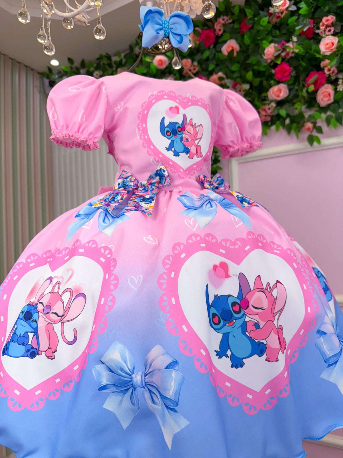 Vestido Tematico Luxo Stitch e Angel Modelo 4 - Leveza e Elegância para Meninas | Bebeloo Kids