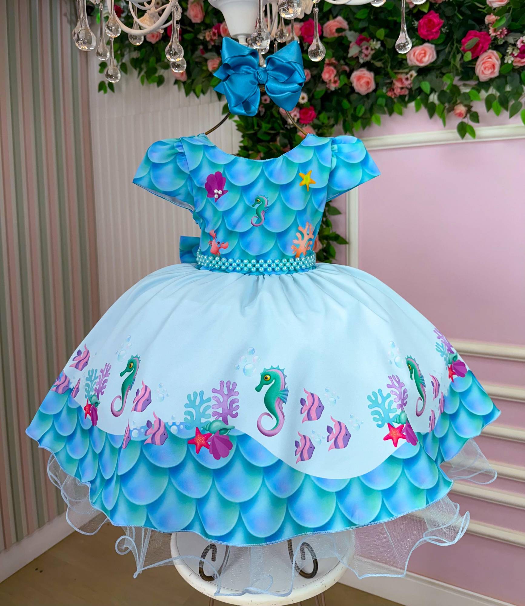 Vestido Tematicos Kids Fundo do Mar - Sereia Ariel Azul (VESTBNNCLBFNDDMRSRAZL)