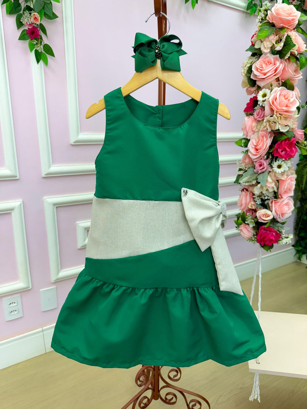 Vestido Blogueirinha Rafa Verde - Natal - Leveza e Elegância para Meninas | Bebeloo Kids