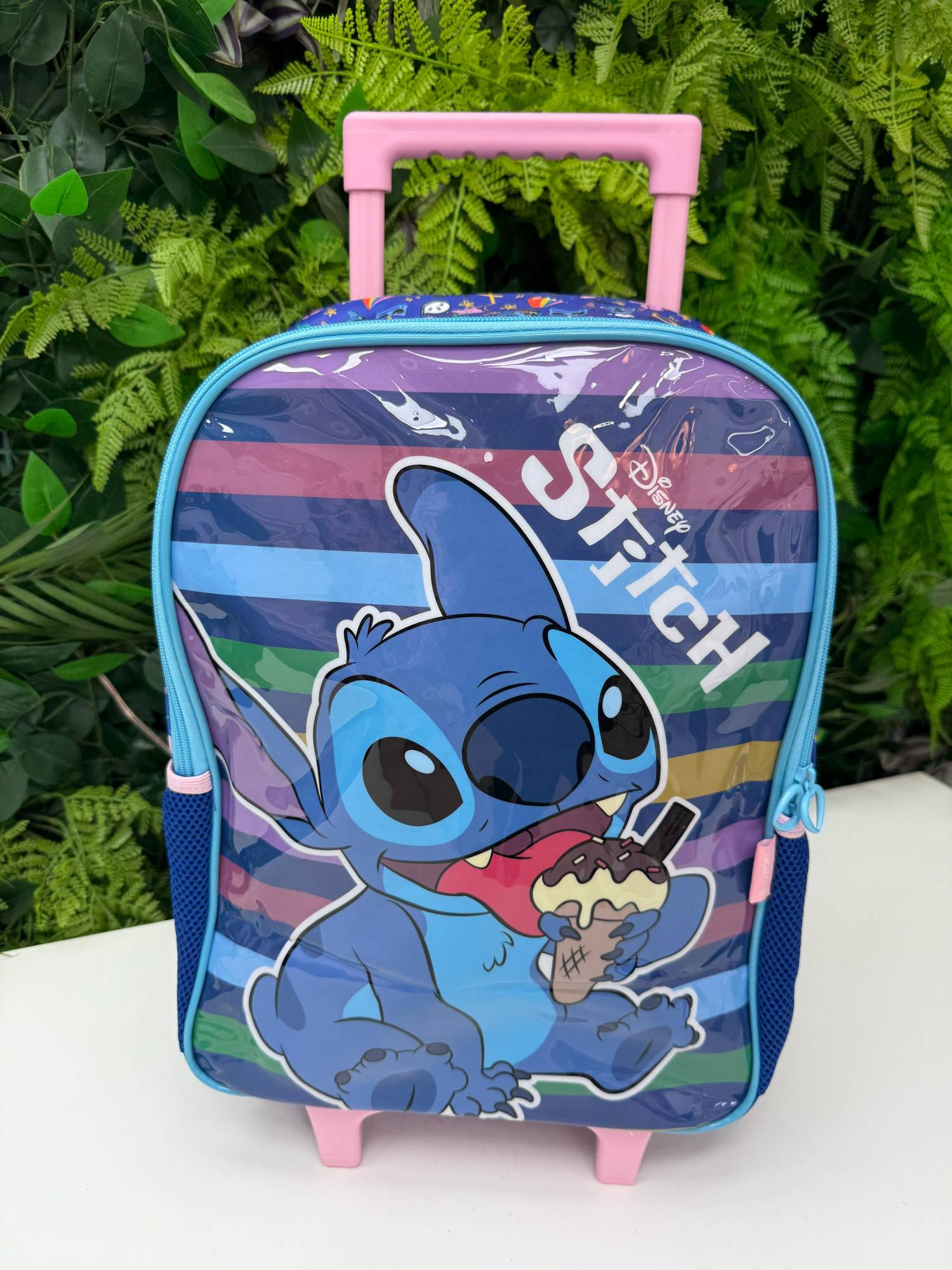 Mochila de Rodinhas Stitch - Praticidade e Charme para o Dia a Dia | Bebeloo Kids