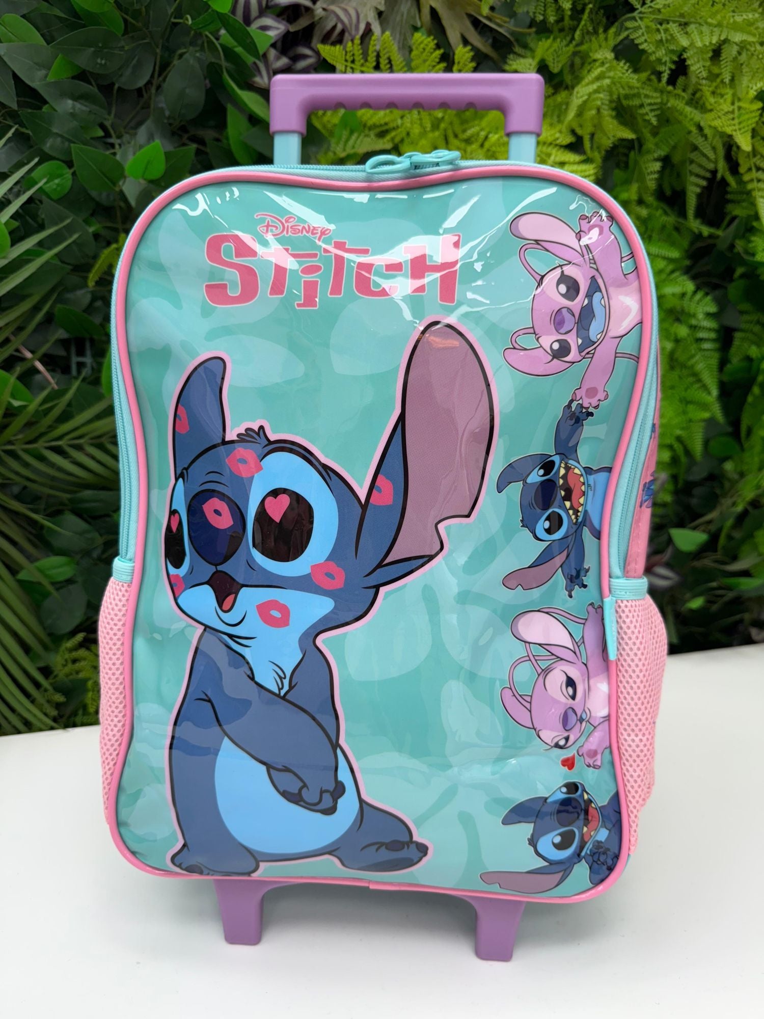 Mochila Rodinha Stitch e Angel - Praticidade e Charme para o Dia a Dia | Bebeloo Kids