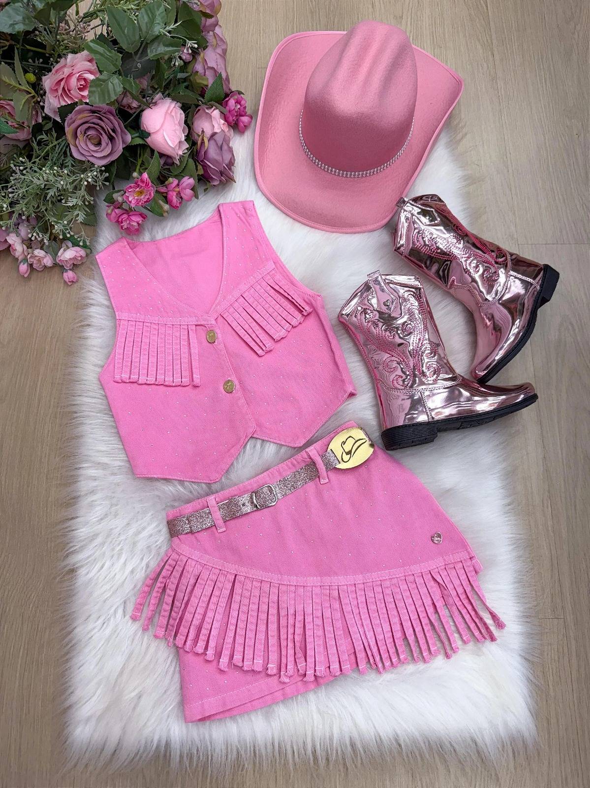 Kit Conjunto Blogueirinha Boiadeira Jeans Rosa + Chapéu - Proteção com Estilo para os Pequenos | Bebeloo Kids