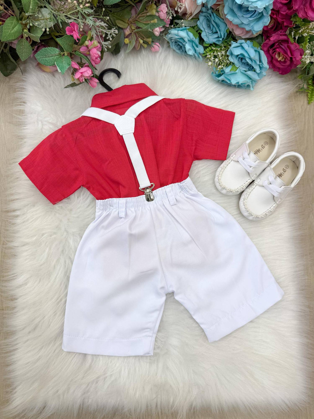 Conjunto Miss Cherry Henry Vermelho Suspensorio Branco - Estilo Delicado para o Dia a Dia | Bebeloo Kids