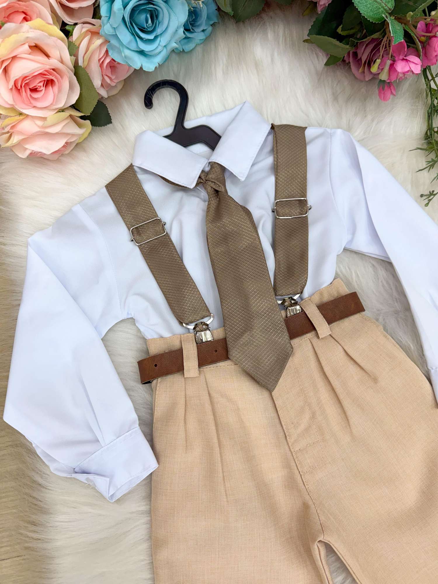 Conjunto Meninos Miss Cherry Rafael Suspensorio Caramelo-Beige - Estilo Delicado para o Dia a Dia | Bebeloo Kids