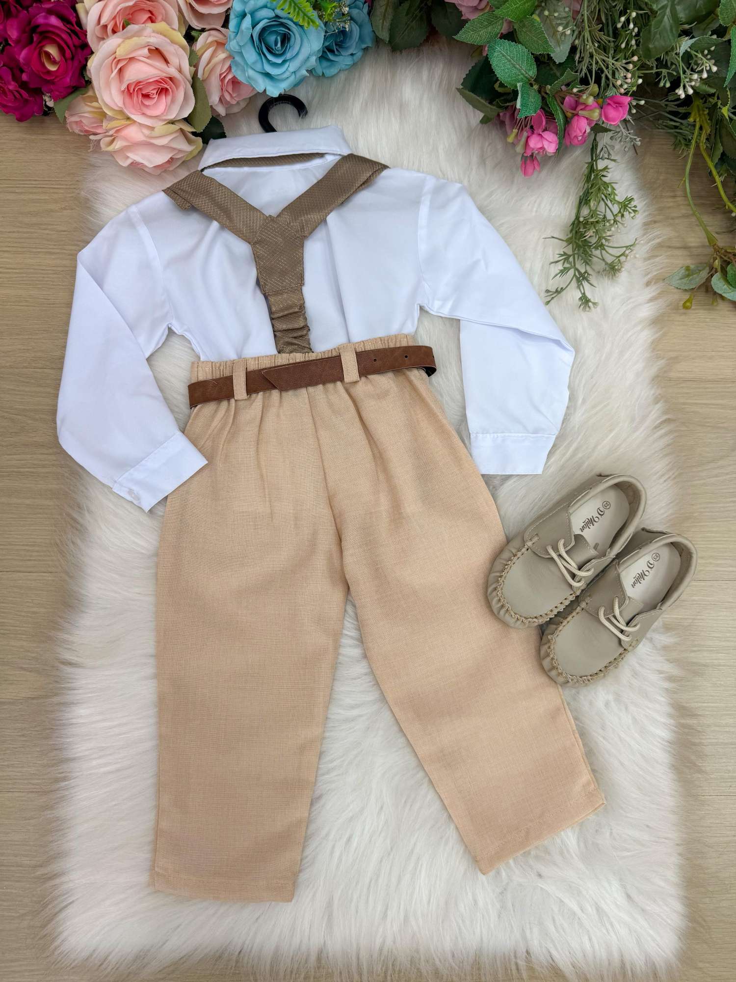 Conjunto Meninos Miss Cherry Rafael Suspensorio Caramelo-Beige - Estilo Delicado para o Dia a Dia | Bebeloo Kids