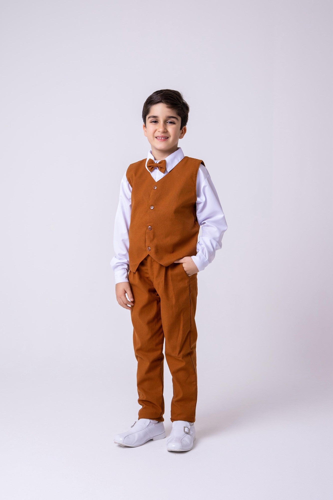 Conjunto Miss Cherry Social Leonardo Colete Caramelo - Estilo Delicado para o Dia a Dia | Bebeloo Kids