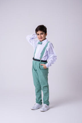Conjunto Miss Cherry Vitor Suspensorio Verde - Estilo Delicado para o Dia a Dia | Bebeloo Kids