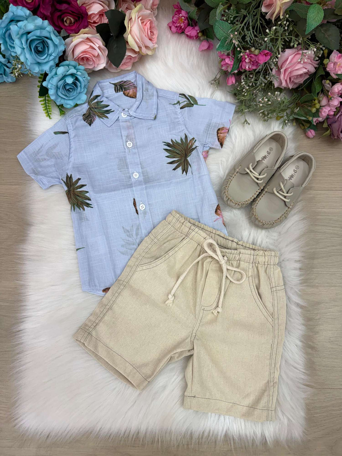 Conjunto Meninos Lucas Banana Club Shorts Camisa Azul Florida - Estilo Delicado para o Dia a Dia | Bebeloo Kids