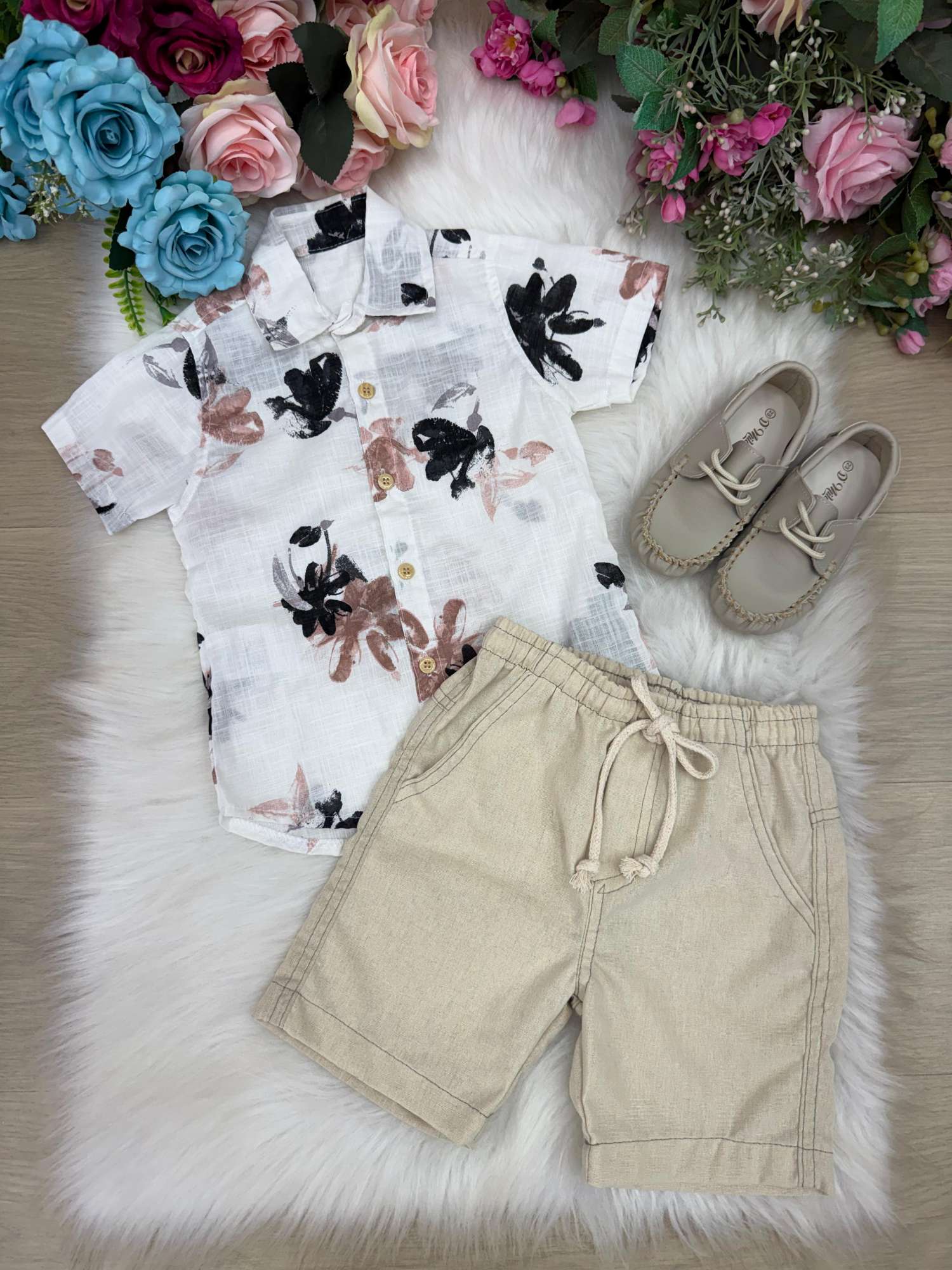Conjunto Meninos Lucas Banana Club Shorts Linho Camisa Off Florida - Estilo Delicado para o Dia a Dia | Bebeloo Kids
