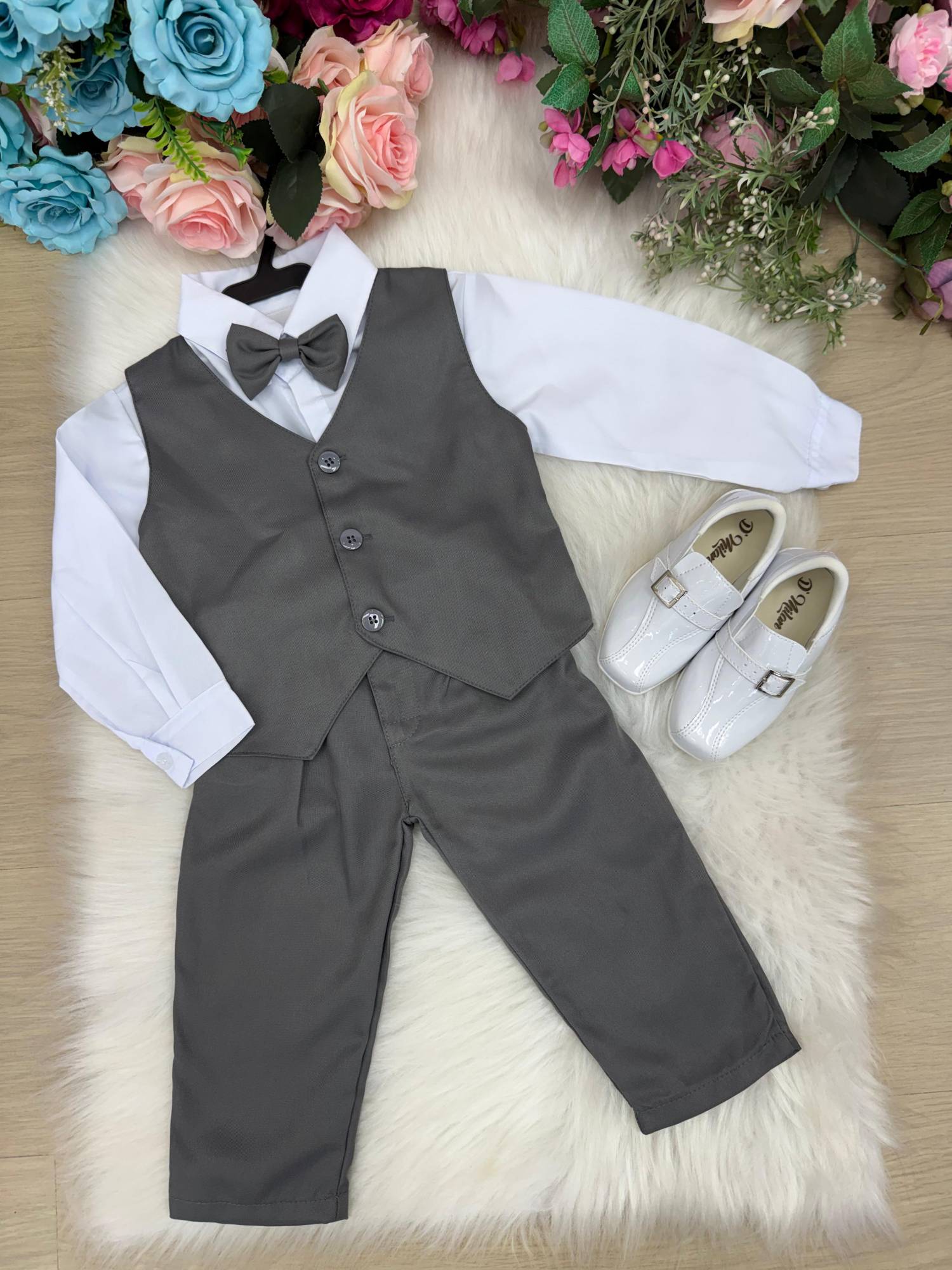 Conjunto Miss Cherry Social Leonardo Colete Cinza Grafite - Estilo Delicado para o Dia a Dia | Bebeloo Kids