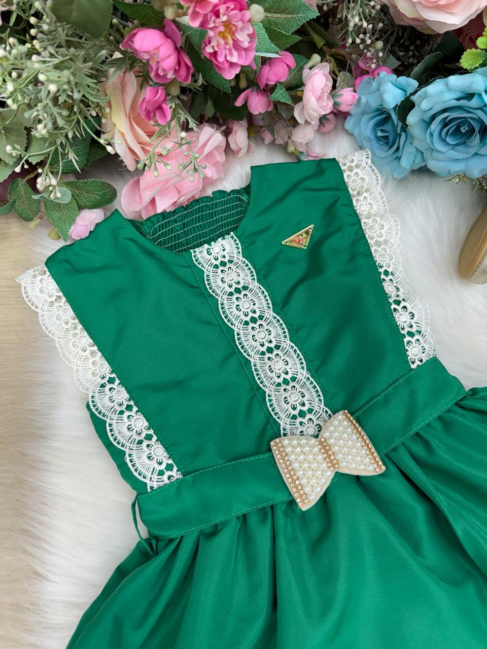 Vestido Blogueirinha Valeria Verde - Leveza e Elegância para Meninas | Bebeloo Kids