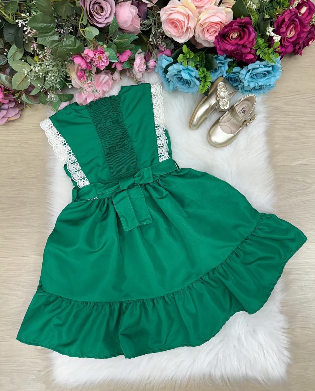 Vestido Blogueirinha Valeria Verde - Leveza e Elegância para Meninas | Bebeloo Kids