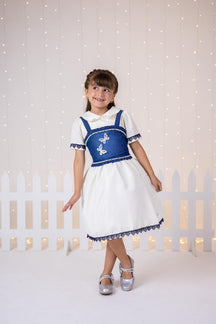 Vestido Blogueirinha Jhenni Off + Colete Jeans - Leveza e Elegância para Meninas | Bebeloo Kids