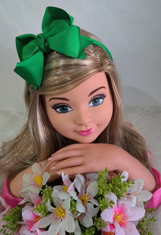 Tiara Laço Verde Bandeira - Toque Delicado para Completar o Visual | Bebeloo Kids