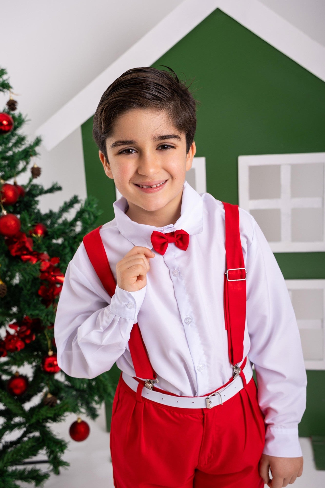 Conjunto Meninos Miss Cherry Leo Suspensorio Vermelho - Estilo Delicado para o Dia a Dia | Bebeloo Kids