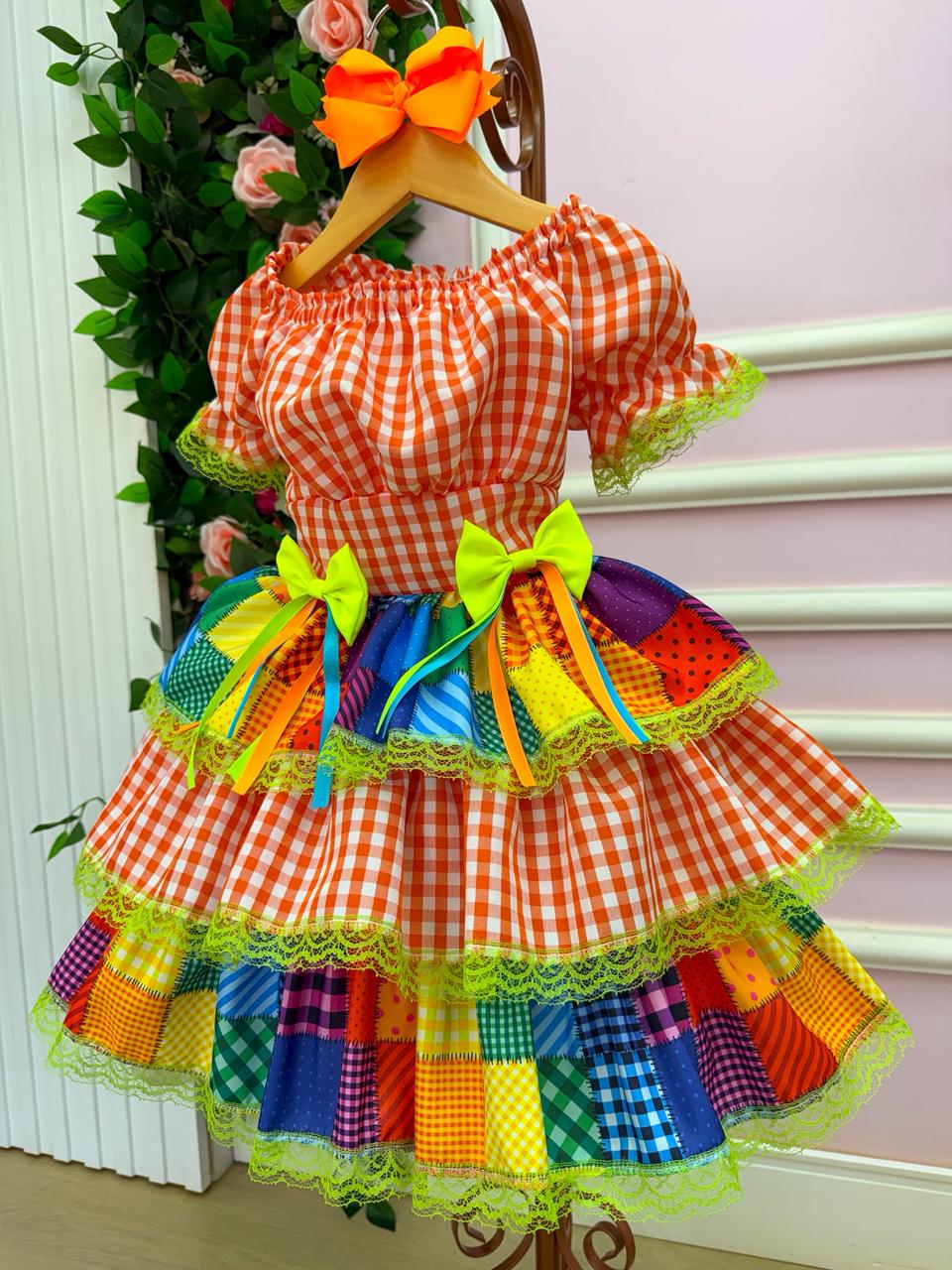Vestido Junino Banana Club Luxo Quermesse do Sertão Laranja - Leveza e Elegância para Meninas | Bebeloo Kids