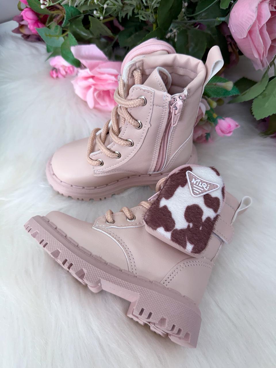 Bota\Coturno Nilqi Mimosa Rose - Qualidade e Cuidado para os Pequenos | Bebeloo Kids