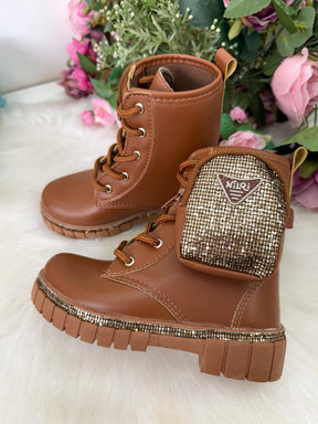 Bota/Coturno Nilqi Malu Bolsinha Cano Baixo (BTCTNNLQMLCNBXBXPRCFCRM)