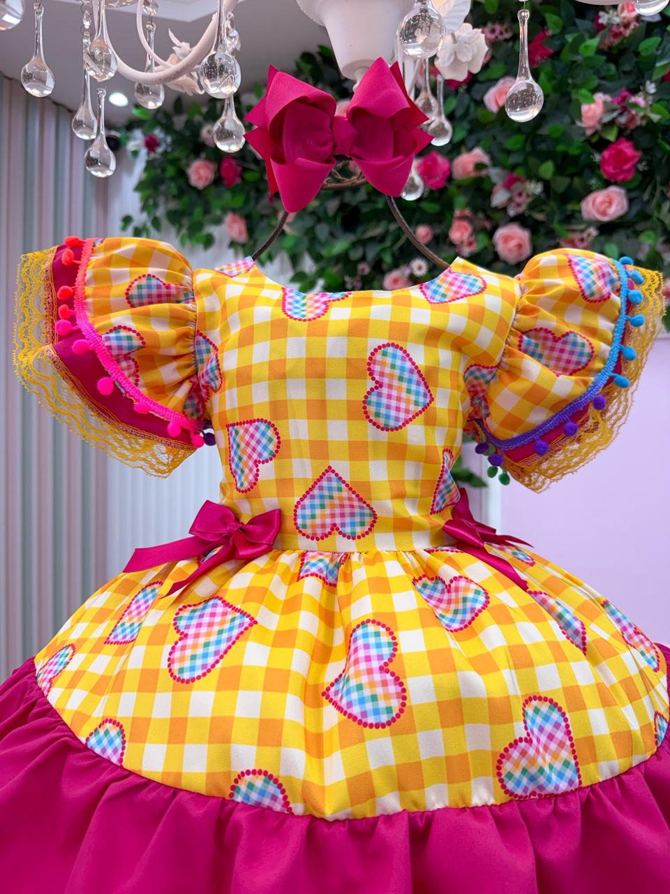 Vestido Junino Banana Club Luxo Coração Junino Amarelo - Leveza e Elegância para Meninas | Bebeloo Kids