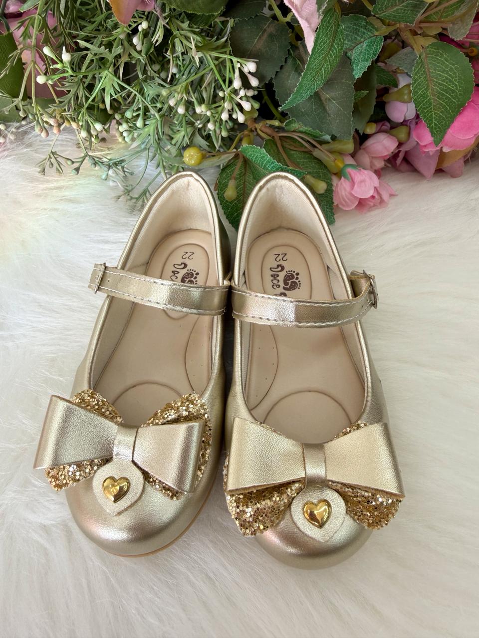 Sapatilha Doce Pe Baby Gigi Dourado - Leveza e Charme para os Pezinhos | Bebeloo Kids