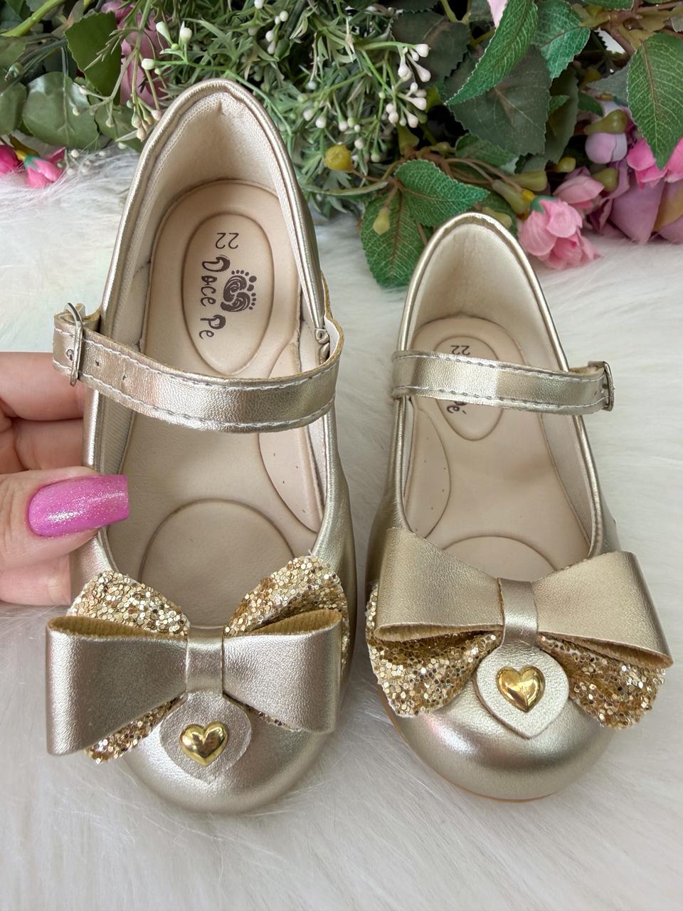 Sapatilha Doce Pe Baby Gigi Dourado - Leveza e Charme para os Pezinhos | Bebeloo Kids
