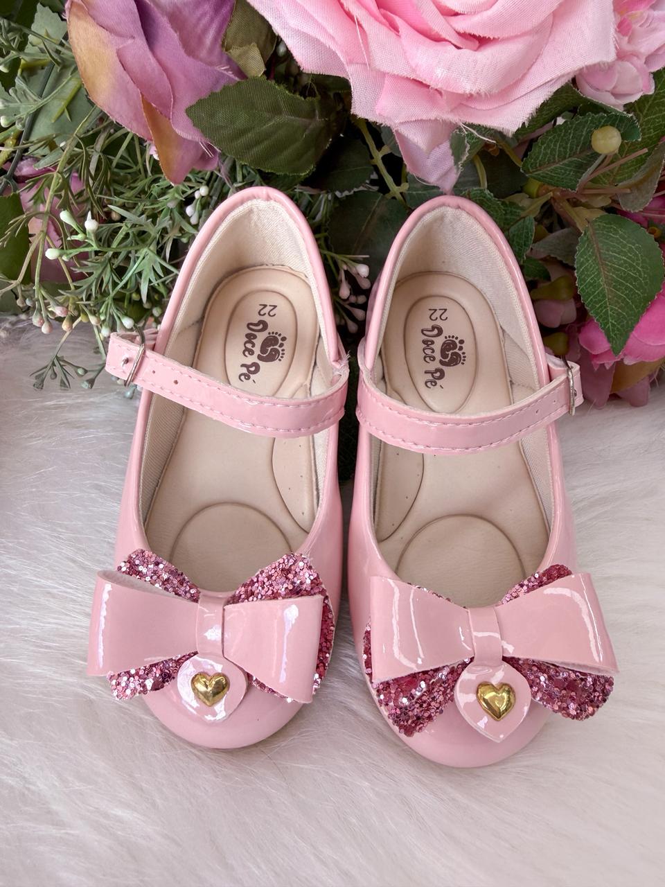 Sapatilha Doce Pe Baby Gigi Rosa - Leveza e Charme para os Pezinhos | Bebeloo Kids