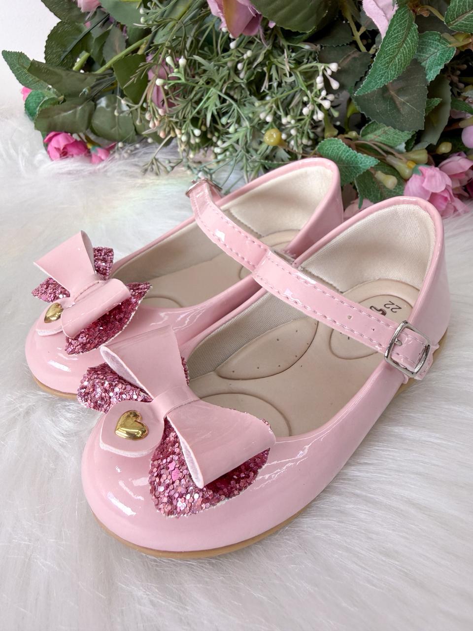 Sapatilha Doce Pe Baby Gigi Rosa - Leveza e Charme para os Pezinhos | Bebeloo Kids