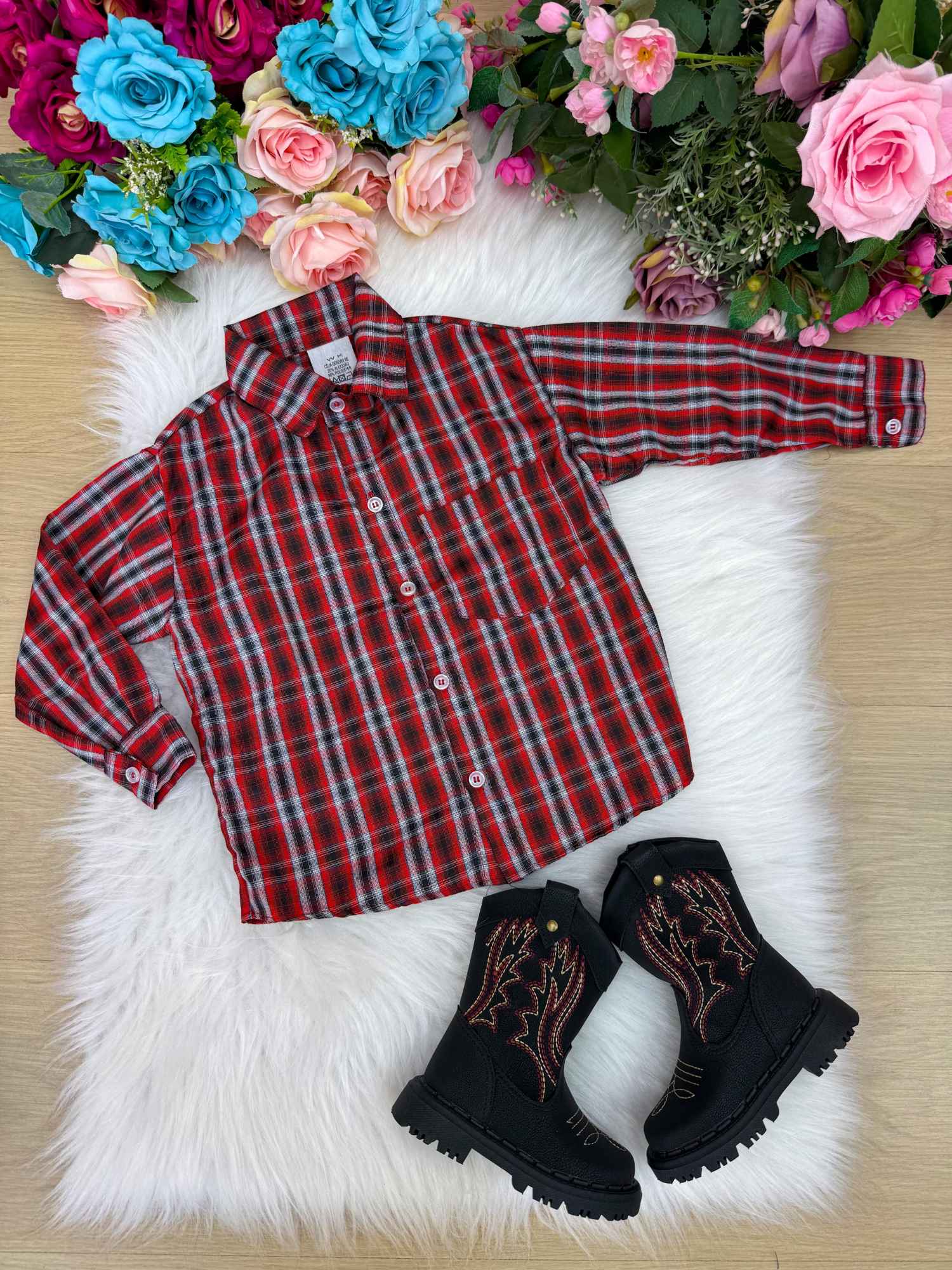 Camisa Xadrez Junina Estevão Vermelha - Elegância e Conforto para os Pequenos | Bebeloo Kids