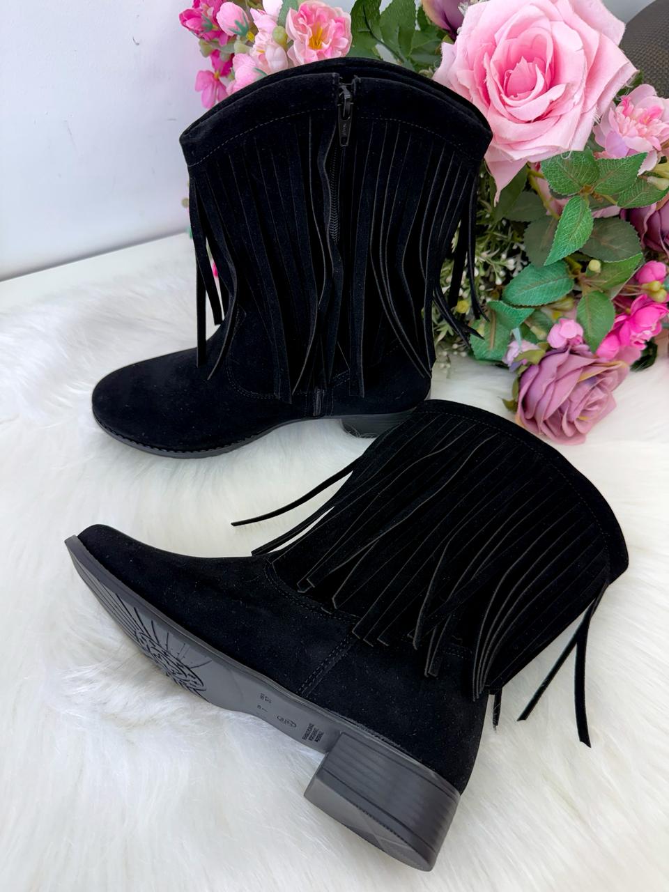 Bota\Coturno StarPink Love Preto - Qualidade e Cuidado para os Pequenos | Bebeloo Kids