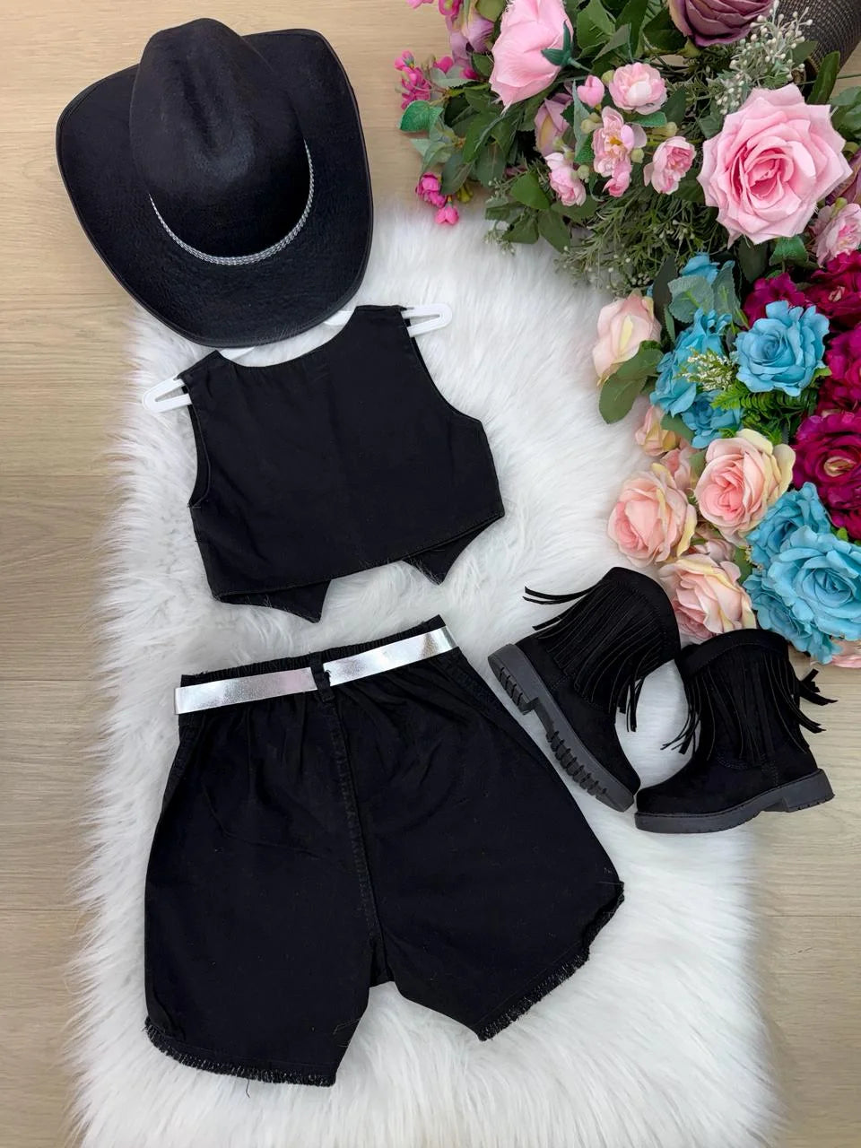 Conjunto Blogueirinha Boiadeira Estrelada - Estilo Delicado para o Dia a Dia | Bebeloo Kids