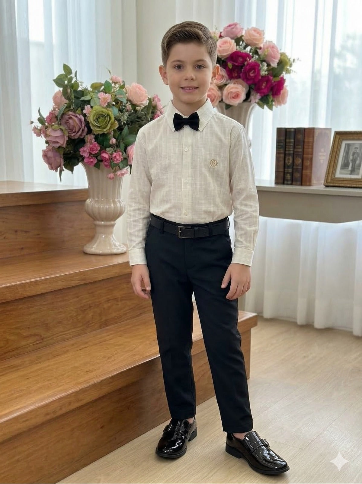 Conjunto Social Miss Cherry Henrique Bege Calça Preta - Estilo Delicado para o Dia a Dia | Bebeloo Kids