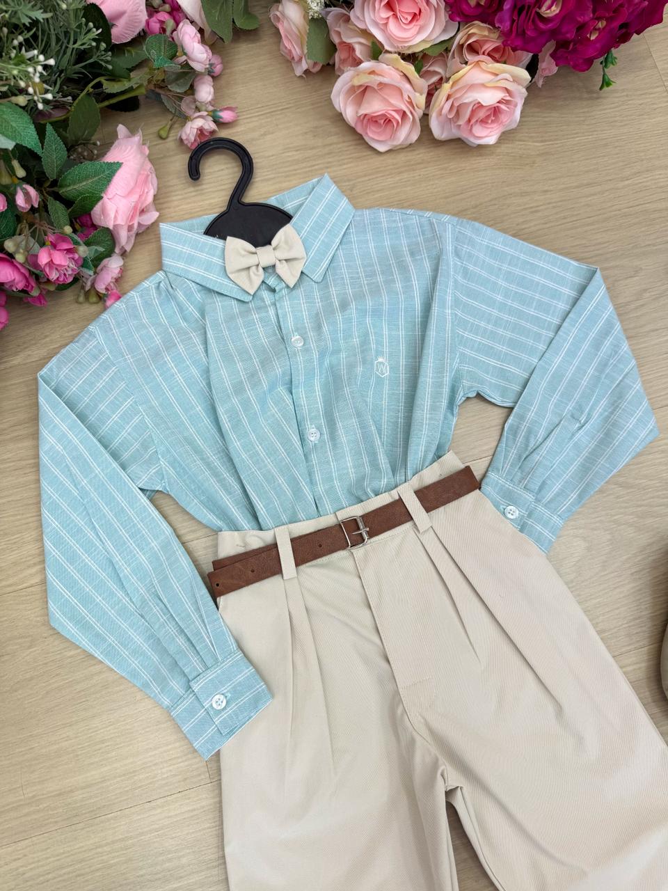 Conjunto Social Miss Cherry Henrique Verde Calça Bege - Estilo Delicado para o Dia a Dia | Bebeloo Kids