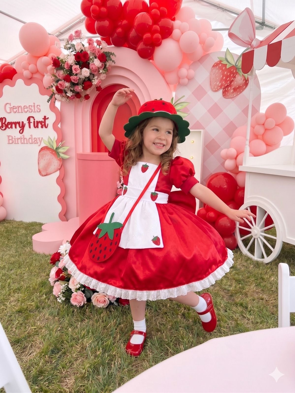 Fantasia Princesa Moranguinho - Qualidade e Cuidado para os Pequenos | Bebeloo Kids