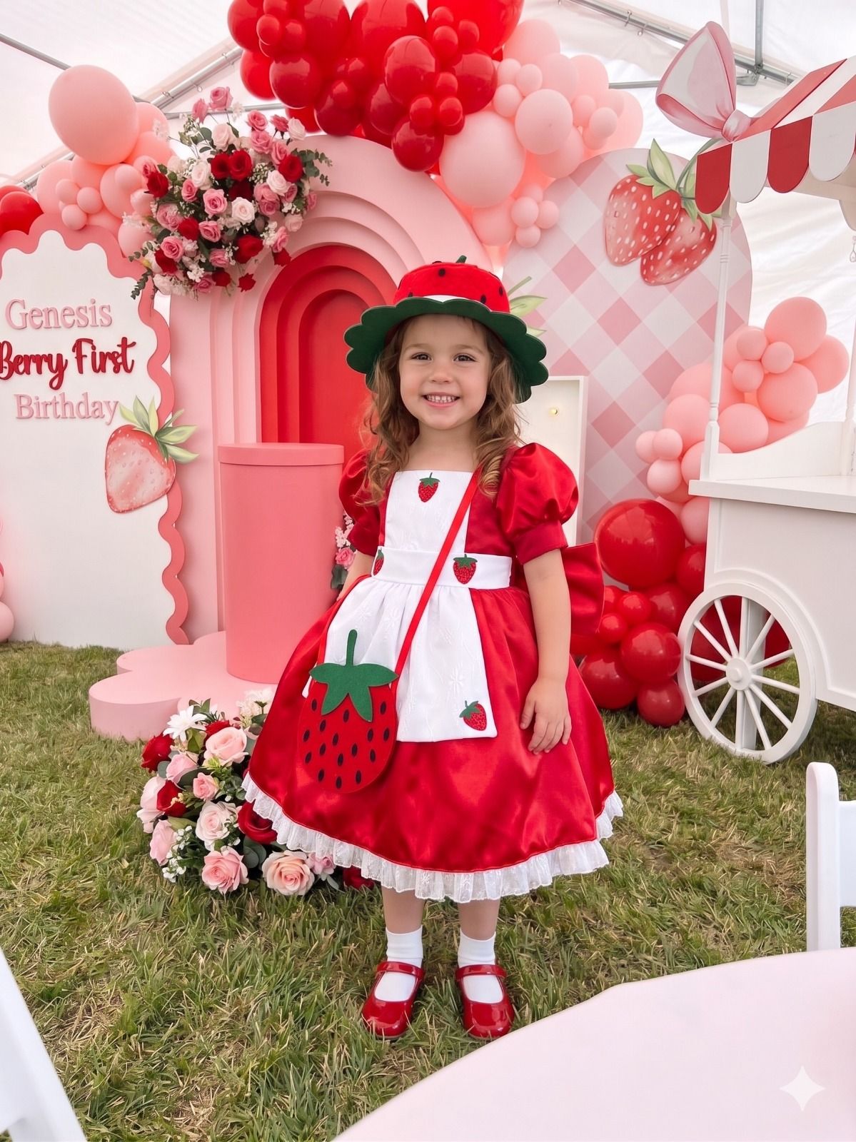 Fantasia Princesa Moranguinho - Qualidade e Cuidado para os Pequenos | Bebeloo Kids