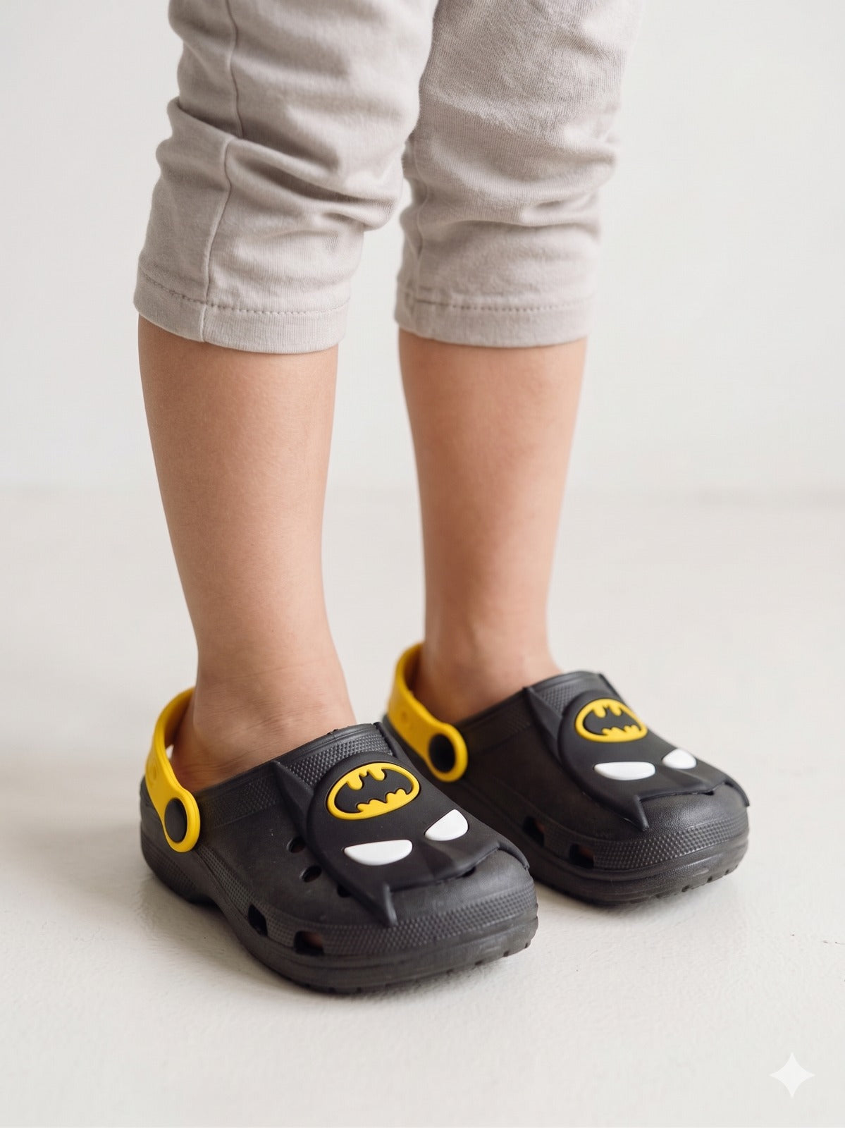 Babuche StarPink Batman - Qualidade e Cuidado para os Pequenos | Bebeloo Kids